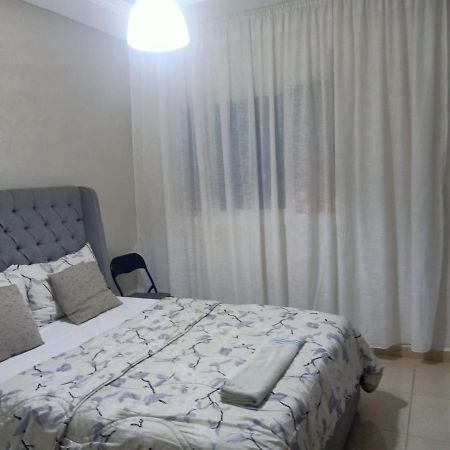 마르틸 Studio De Luxe Meuble Avec Parking 아파트 외부 사진