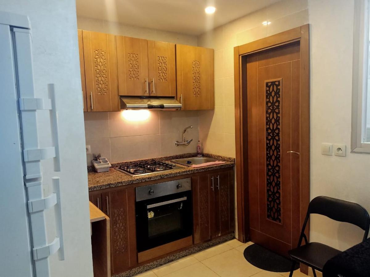 마르틸 Studio De Luxe Meuble Avec Parking 아파트 외부 사진