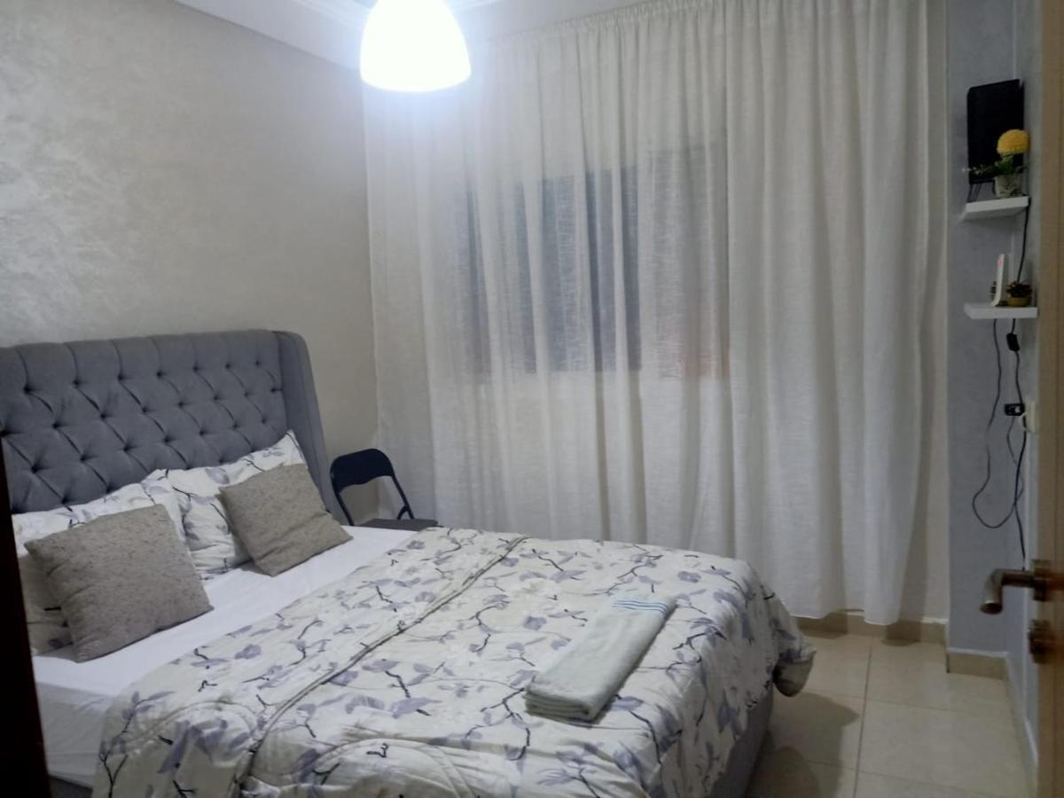 마르틸 Studio De Luxe Meuble Avec Parking 아파트 외부 사진